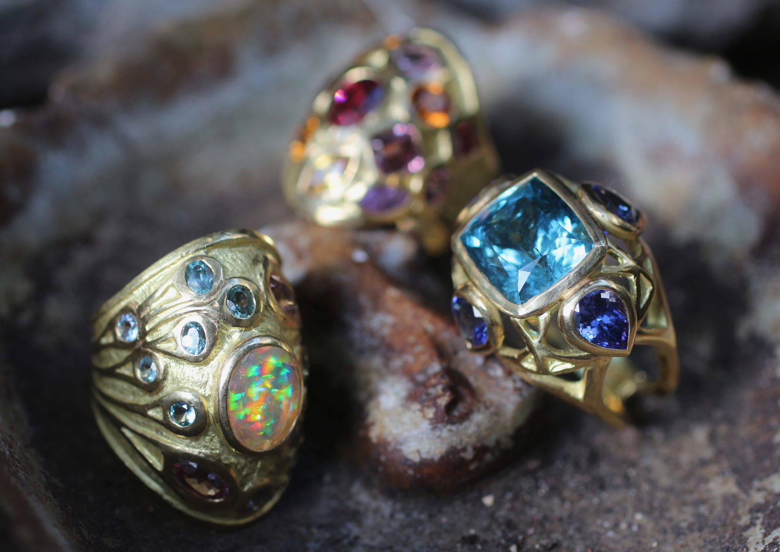 Hélène Courtaigne Delalande, a designer worth gold